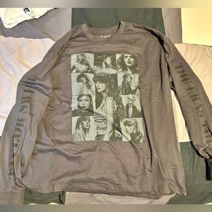 🫶🏽Taylor Swift Eras V1 Black Long Sleeve XL